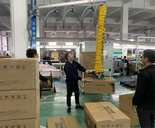 真空大香蕉视频在线上料的安全性非常重要 真空大香蕉视频在线上料的安全性非常重要